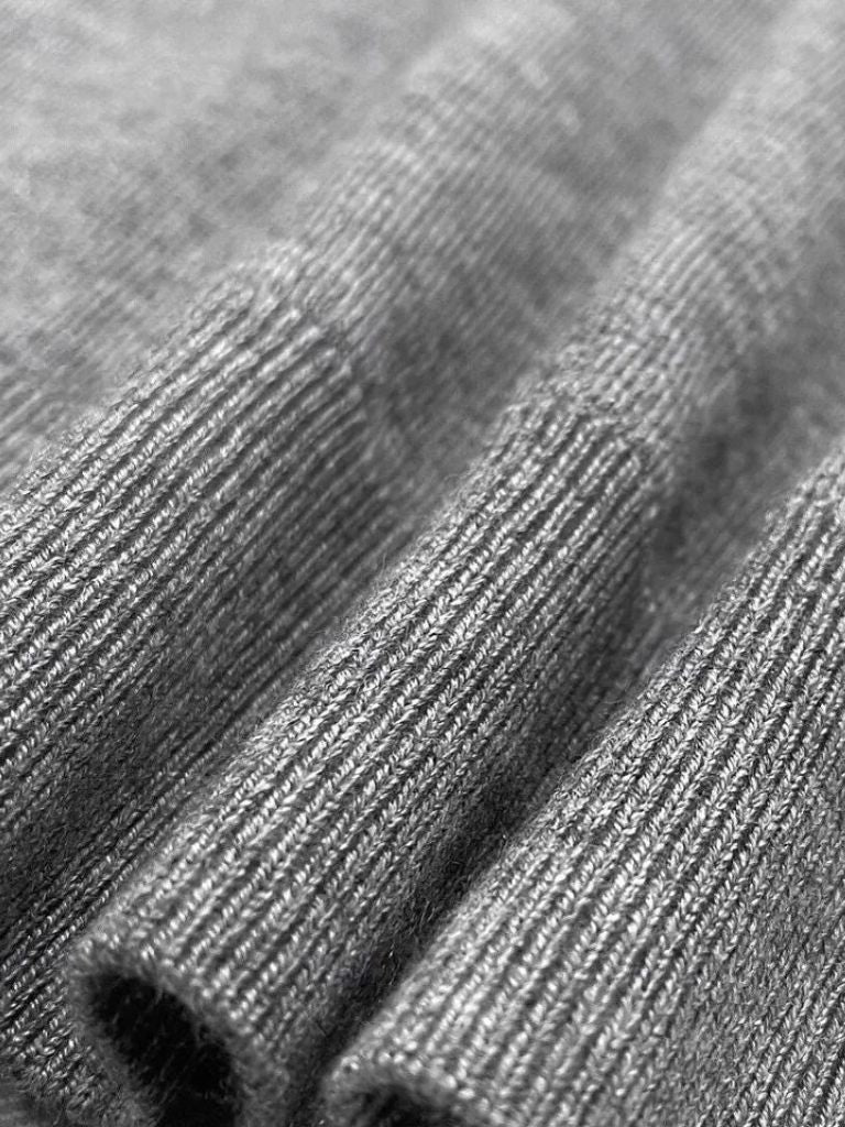 100% Cashmere V Neck Knit Vest - North Row