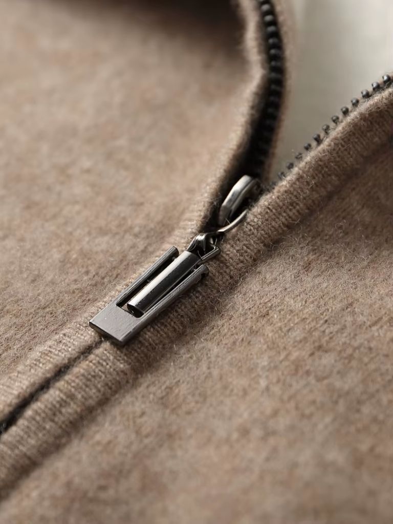 Belvoir Taupe Cashmere Set – North Row