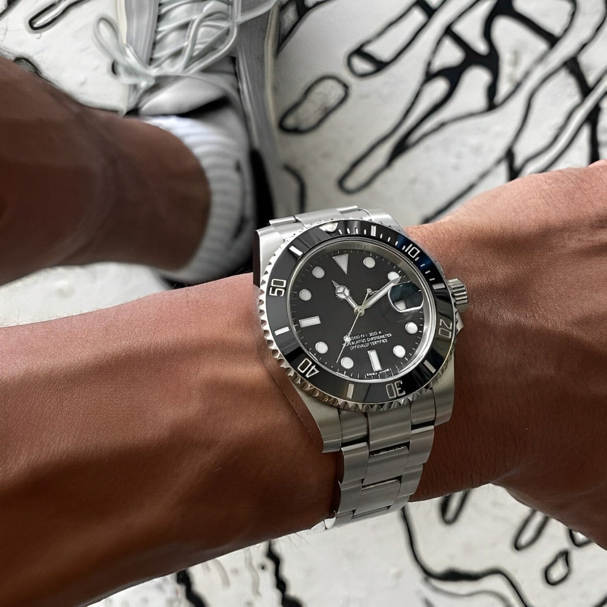 Ruvex Watch - North Row