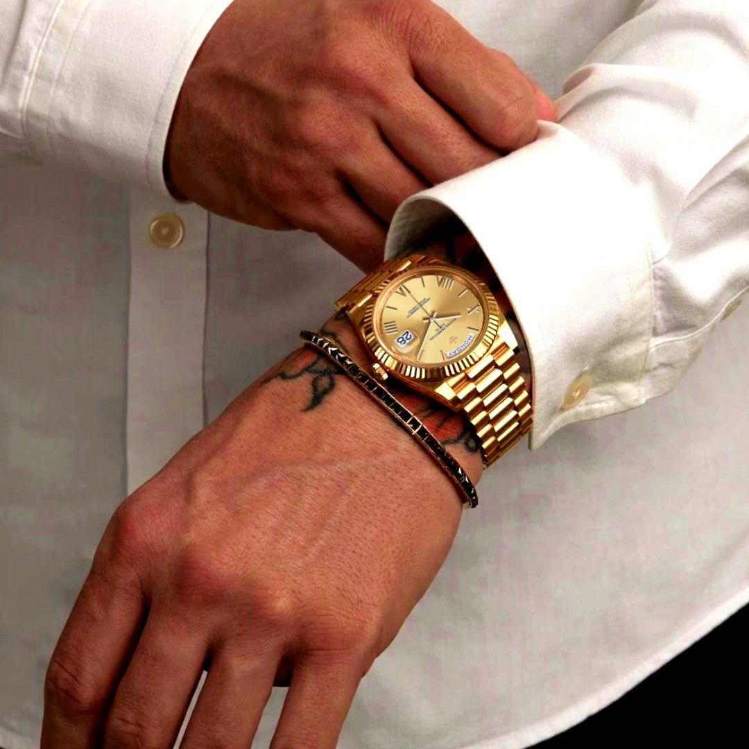 Apex Watch V2 - North Row