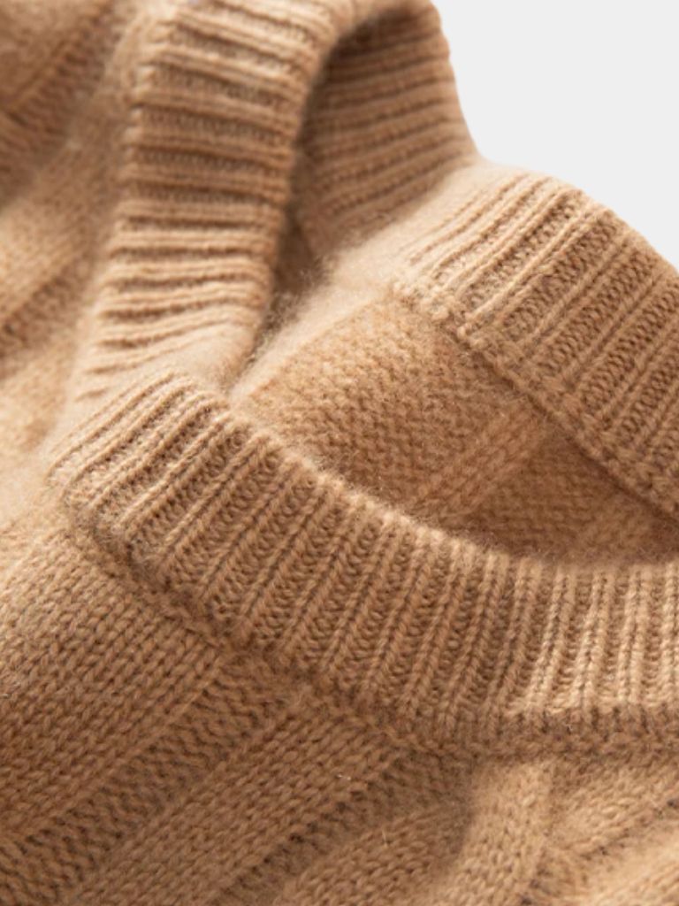 Essential Cashmere Sweater - North Row