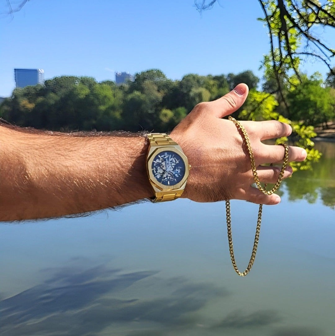 Phantom Watch - North Row