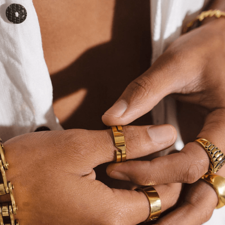 Prestigious Ring - North Row