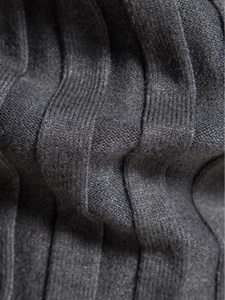 Turtleneck Knitwear Pullover Sweater - North Row